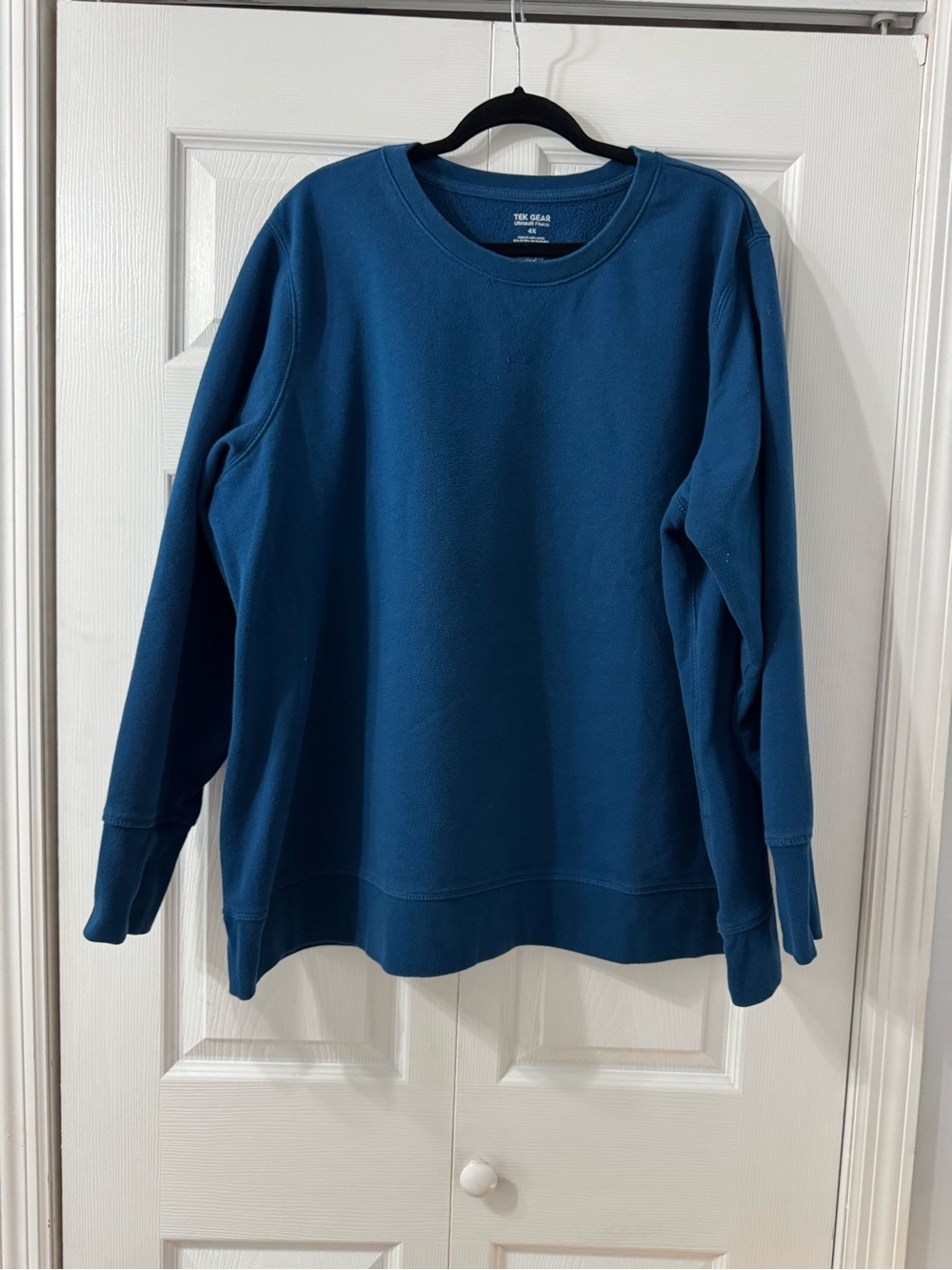 Tek Gear Women’s Crewneck Sweatshirt - Teal Blue
